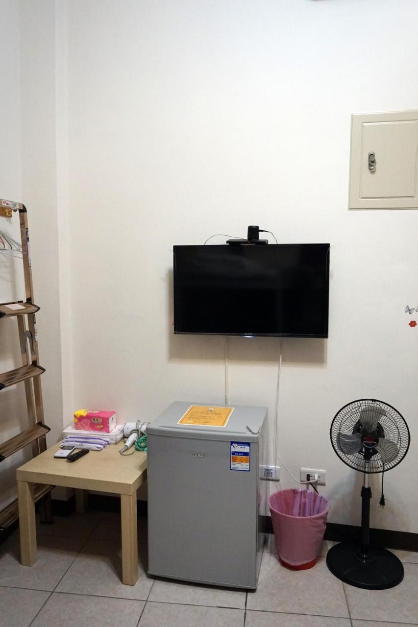 Feng Chia House Pansiyon Taichung Dış mekan fotoğraf