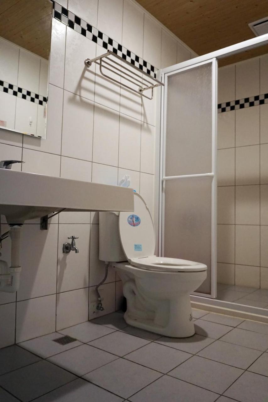 Feng Chia House Pansiyon Taichung Dış mekan fotoğraf