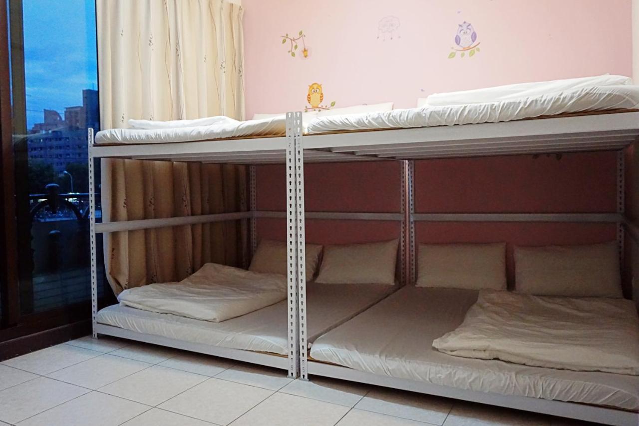 Feng Chia House Pansiyon Taichung Dış mekan fotoğraf